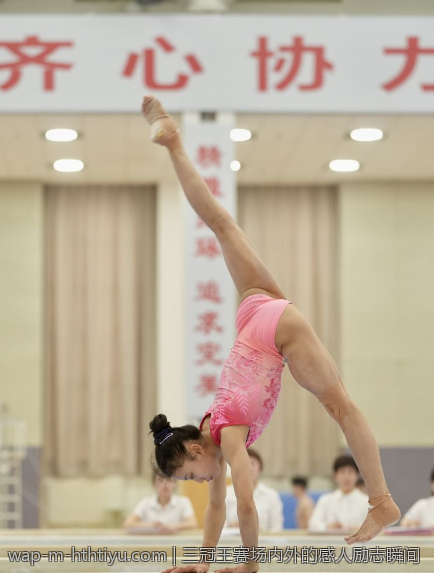 三冠王赛场内外的感人励志瞬间